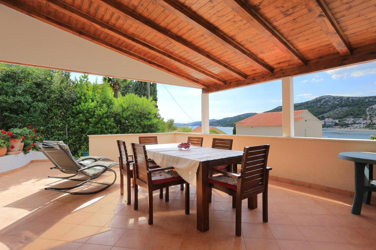 Apartments By The Sea Seget Vranjica, Trogir - 13771 Eksteriør bilde