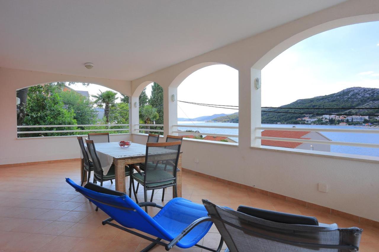 Apartments By The Sea Seget Vranjica, Trogir - 13771 Eksteriør bilde