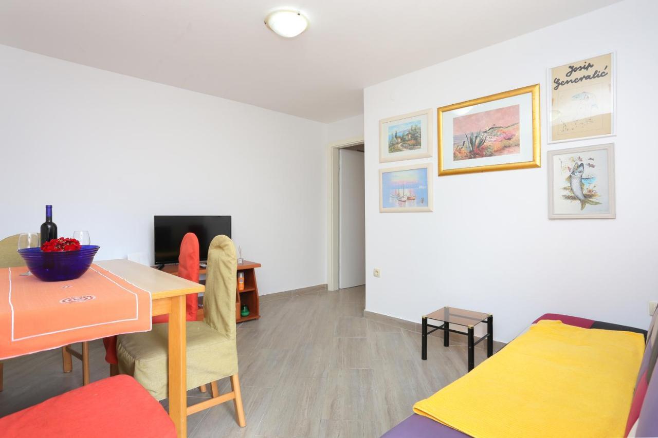 Apartments By The Sea Seget Vranjica, Trogir - 13771 Eksteriør bilde