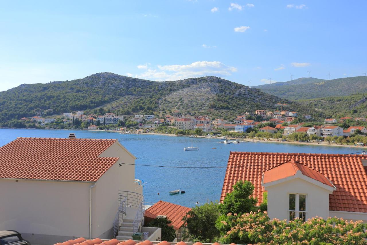 Apartments By The Sea Seget Vranjica, Trogir - 13771 Eksteriør bilde